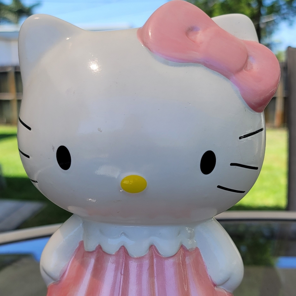 Hello Kitty Ceramic Piggy Bank